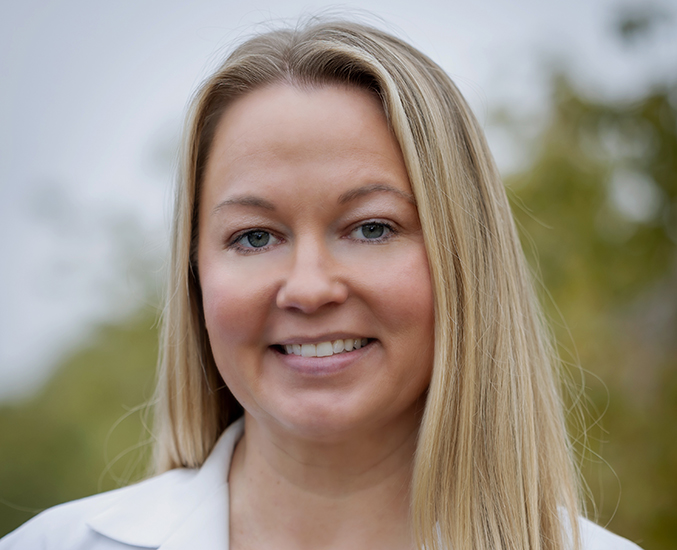 A photo of Stacey Lythgoe who is an Advanced Practice Provider at Comprehensive Cancer Centers