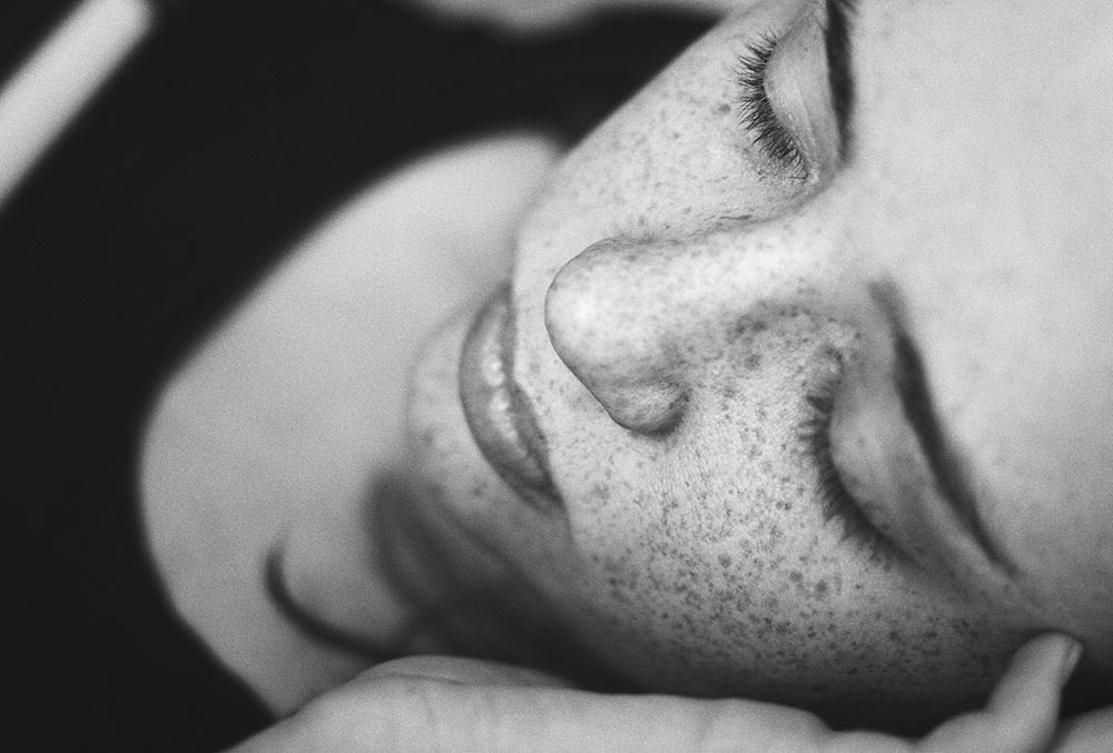 Good Sleep and Drinking Water May Provide Best Detox Combination