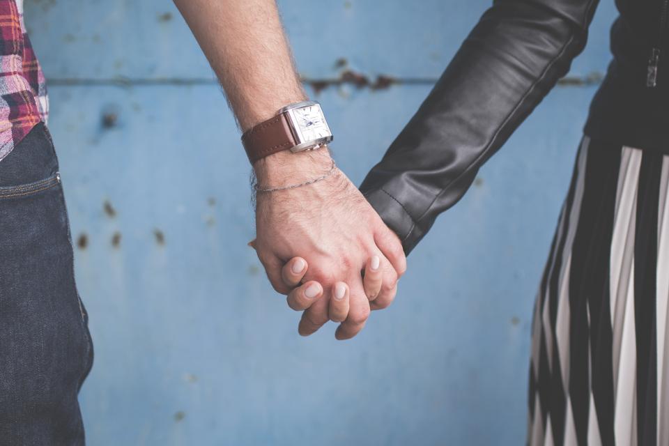 telling loved one about cancer diagnosis